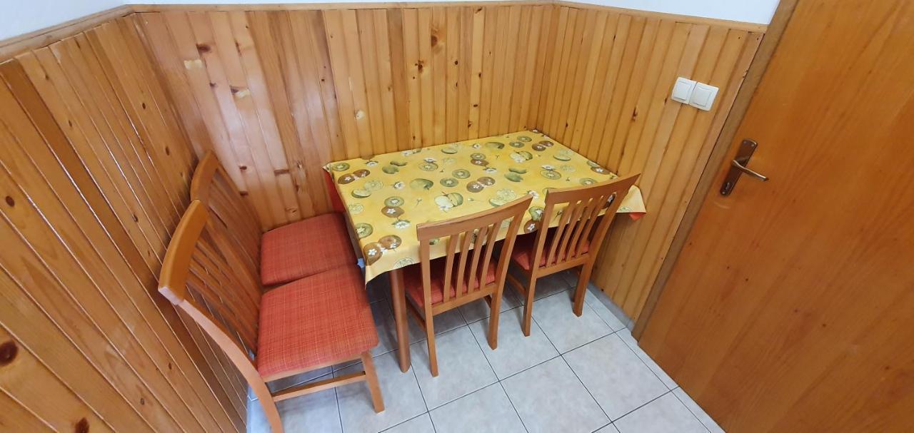 Apartments Duvnjak Omiš Exterior foto